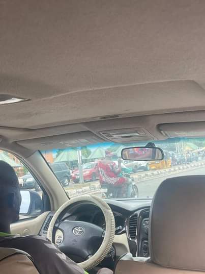 A picture of 2005 Toyota highlander