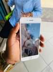 A picture of IPhone 8 plus Gb 256 Finger ipo Bh 75 Nb