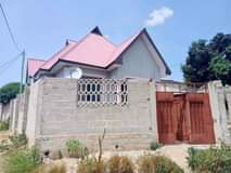 A picture of 0622150081 0656242352
