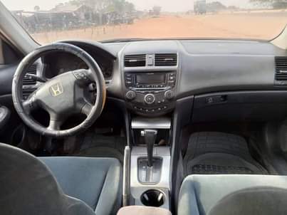 A picture of 2005 Honda Accord Used