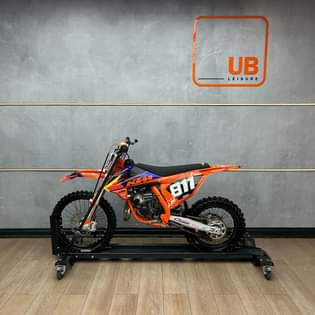 CARS,BAKKIES,BIKES A.