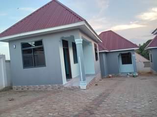 A picture of Nyumba inapangishwa mbezi luis njeteni laki 150000 kodi kwanzia miezi