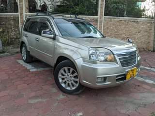 A picture of NISSAN X TRAIL BEI MILLION 11