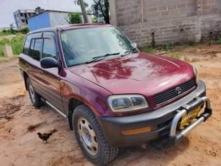 A picture of Toyota Rav 4