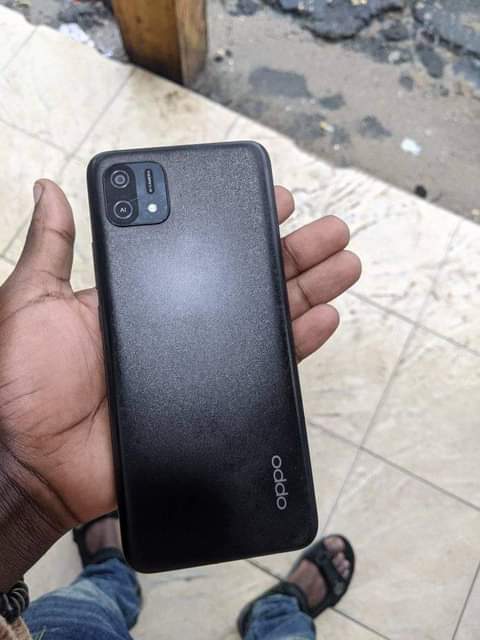 A picture of Oppo A16k