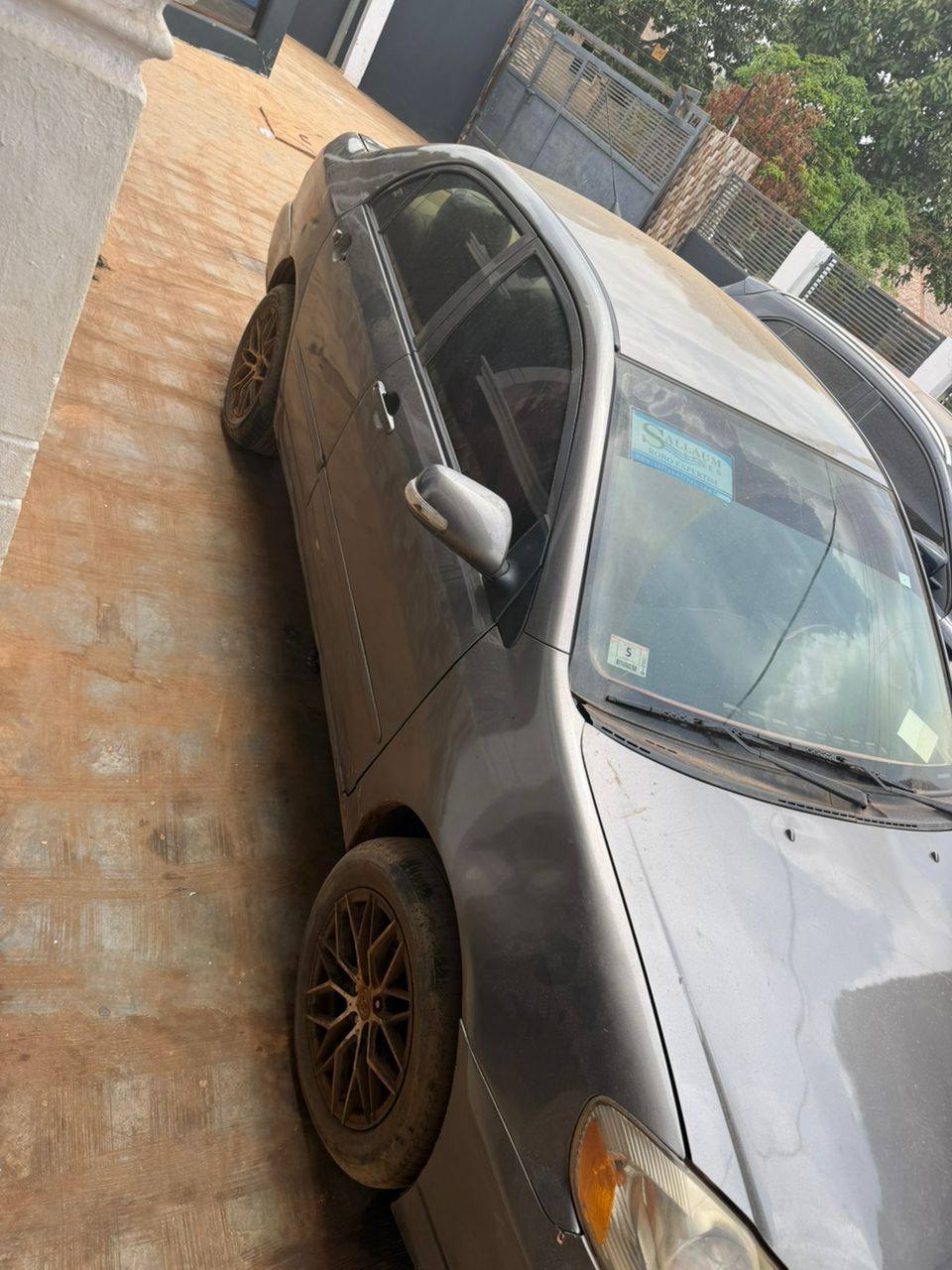 A picture of Toyota Corolla 2003