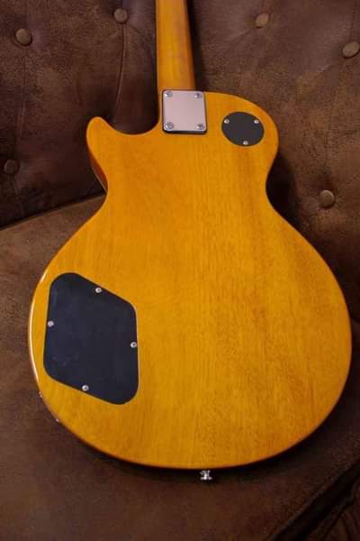 A picture of Les Paul electric guitar
