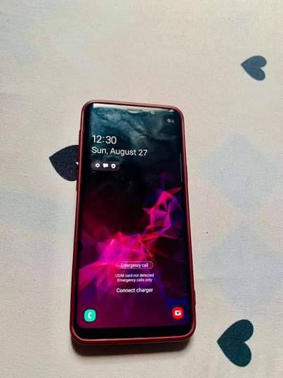 A picture of SAMSUNG S9 PLAIN