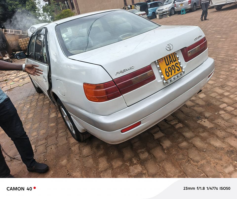 A picture of Toyota premio