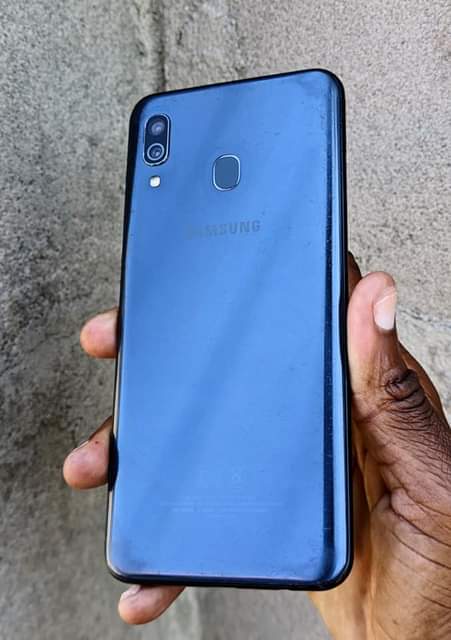 samsung a30s