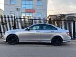 A picture of Neatly Registered first body 08 C350 full options with pop