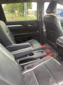 A picture of 2017 Toyota Toyota highlander 2017 highlander
