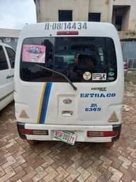 A picture of Tokumbo standard Hijet mini bus Registered Manual gear selection 1