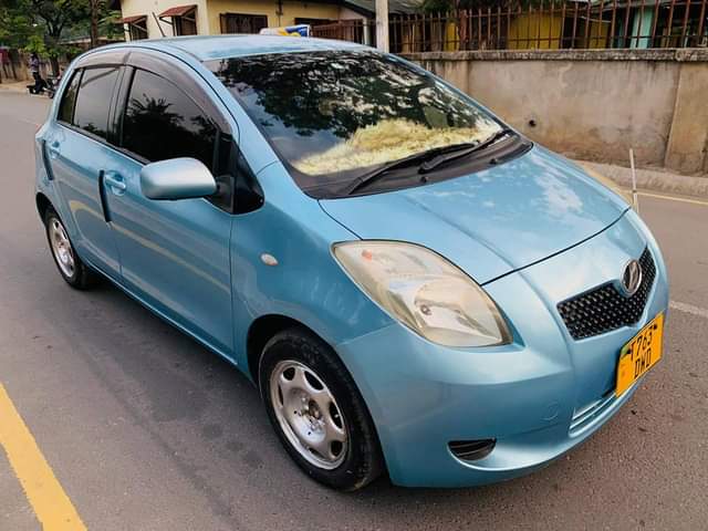 A picture of TOYOTA VITZ NEW MODEL NAMBA D PIGA 255 714 550
