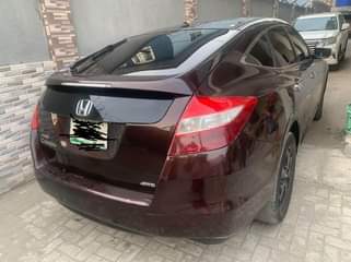 A picture of 2011 Honda cross tour