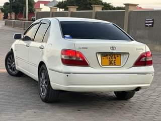 A picture of TOYOTA BREVIS
