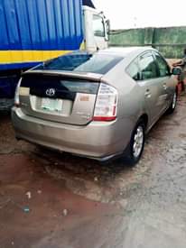 A picture of Toyota Prius for sale in Ibadan Oyo state Nigeria