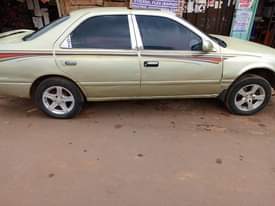 A picture of Toyota Camry 2 2