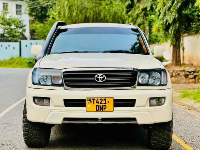 toyota land cruiser