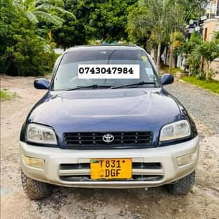 A picture of TOYOTA RAV