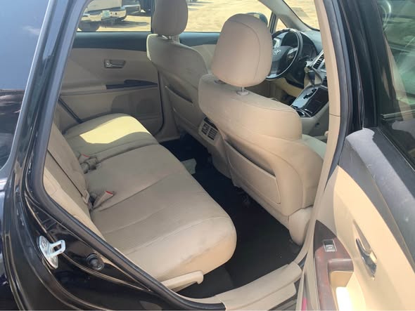 A picture of VENZA LE 2012 TOKS