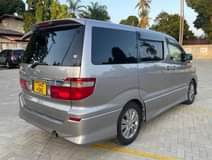 A picture of TOYOYA ALPHARD