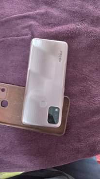 A picture of Infinix hot 11play