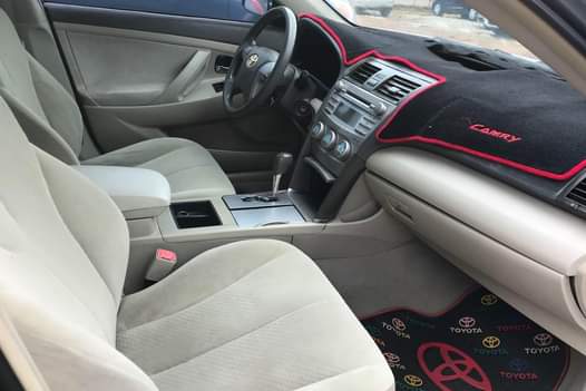 A picture of Camry TOYOTA Camry used 2008. Abuja 09014832840 Call good N