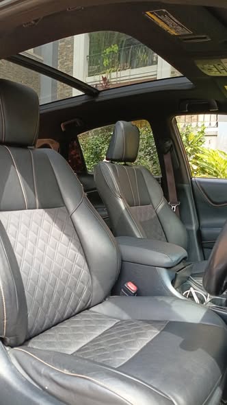 A picture of 2016 Toyota Harrier