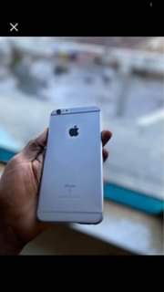 A picture of iphone 6s plus clean kila kitu