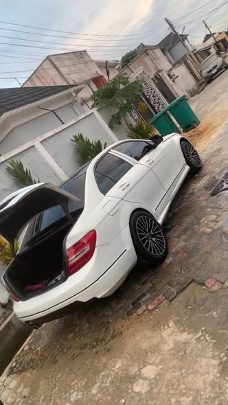 A picture of 2010 Mercedes Benz C Class