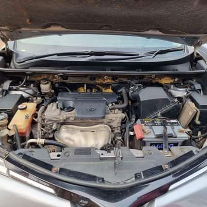 A picture of Rav4 2017 68m