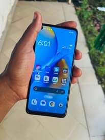 A picture of Oppo A74