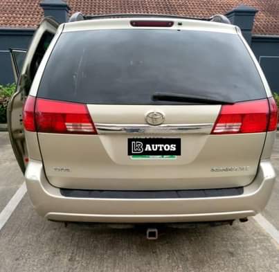 A picture of KB AUTOs Just few months used and registered Toyota sienna