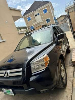 A picture of Honda pilot 2007 Flashed on first body Clean in and