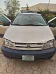 A picture of Toyota sienna