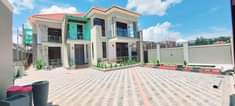 A picture of A beautiful house for sale in Kira mamelto road 6