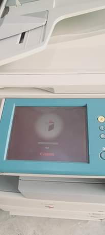A picture of PHOTOCOPY MACHINE CANON IR 3025N BLACK WHITE