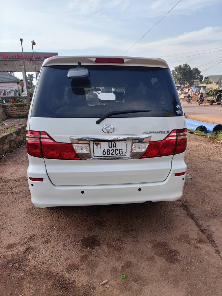A picture of TOYOTA ALPHARD 2007 FOR SALE