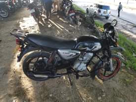A picture of Boxer 125