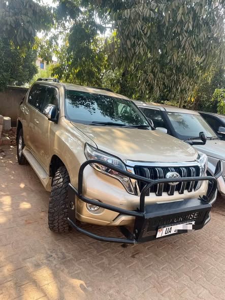 A picture of Prado Tx at 65m Manual Diesel Call whatsapp 0703897991