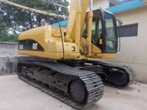 A picture of Excavator machine cat on sale