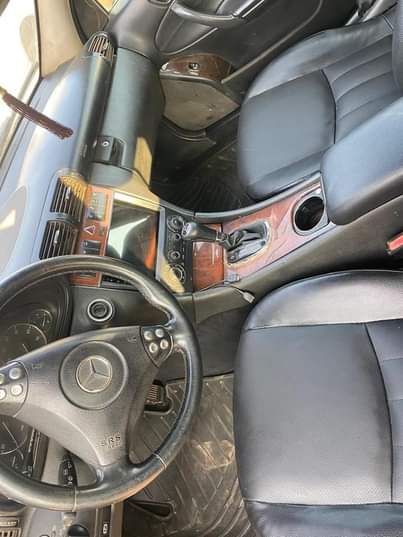 A picture of Belgium Standard Distress Mercedes Benz C280 Owner needs money cash