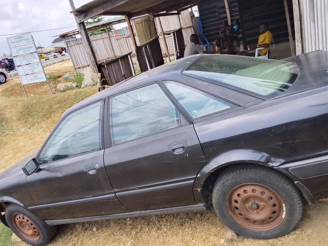A picture of AUDI 80 First Body Volkswagen 1 8 Engine Manual drive