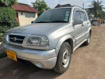 suzuki escudo
