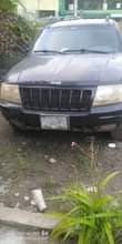 A picture of sherokee jeep