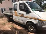 A picture of Mercedes pick up