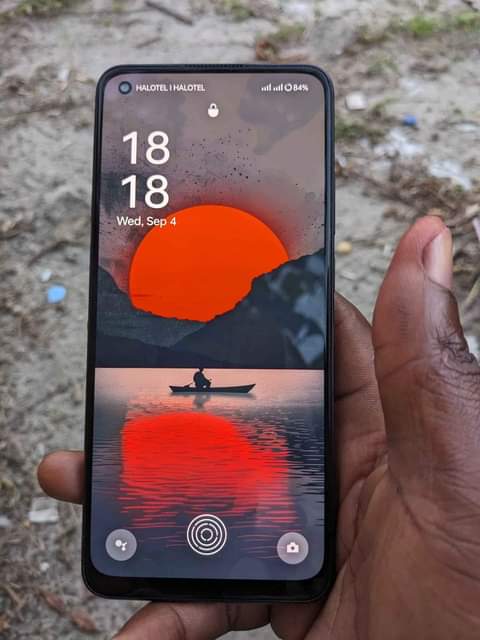 A picture of Oppo A78 RAM 8 4 STORAGE 256