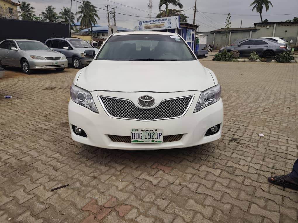A picture of TOYOTA CAMRY 2008 MODEL ENGINE GEAR A C WORKING PERFECT