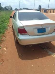 A picture of Toyota Camry 03
